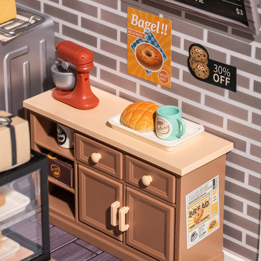 Rolife Golden Wheat Bakery Super Creator Miniature House DW005B