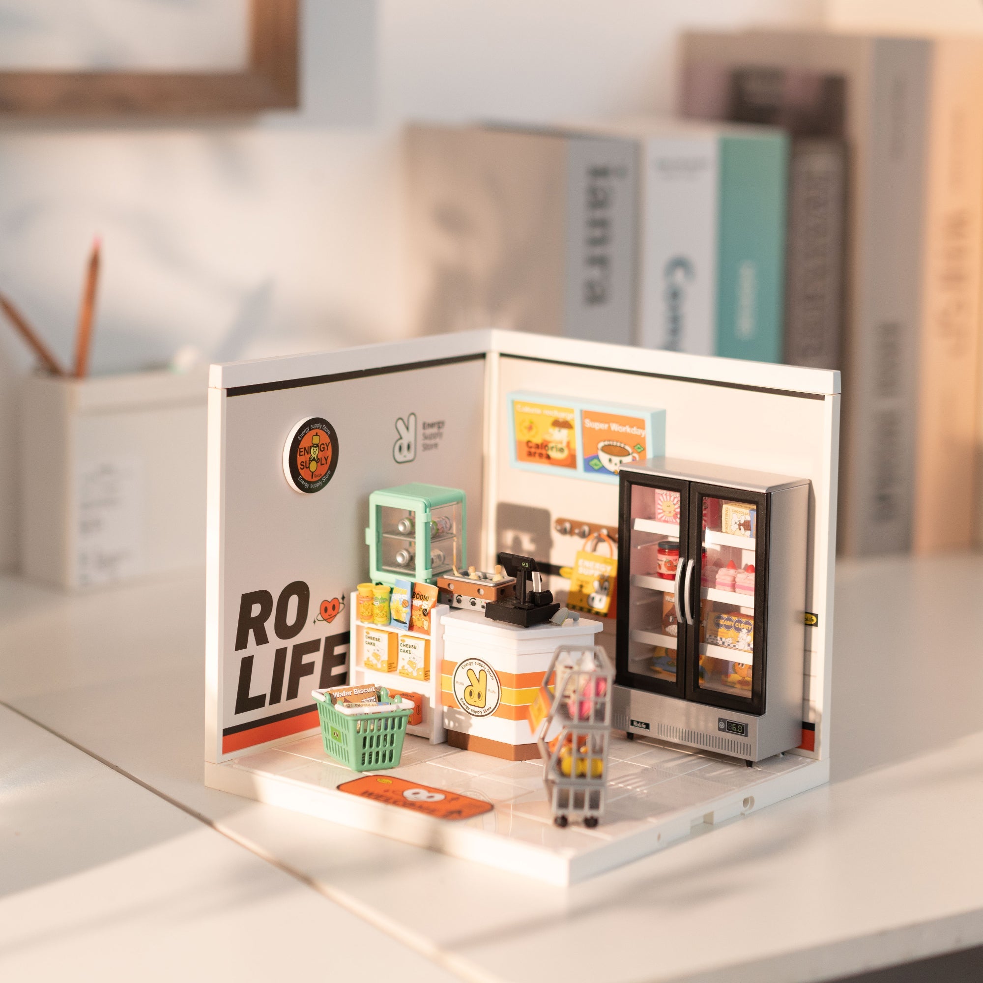 Rolife Energy Supply Store Super Creator Miniature House DW002