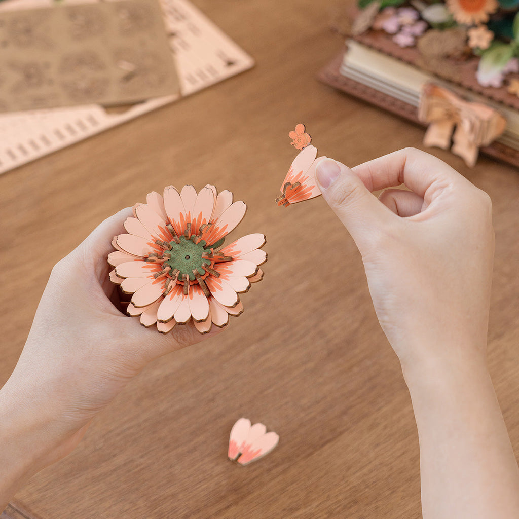 Rowood DIY 3D Flower Puzzle - Wooden Blooming Book TW04H