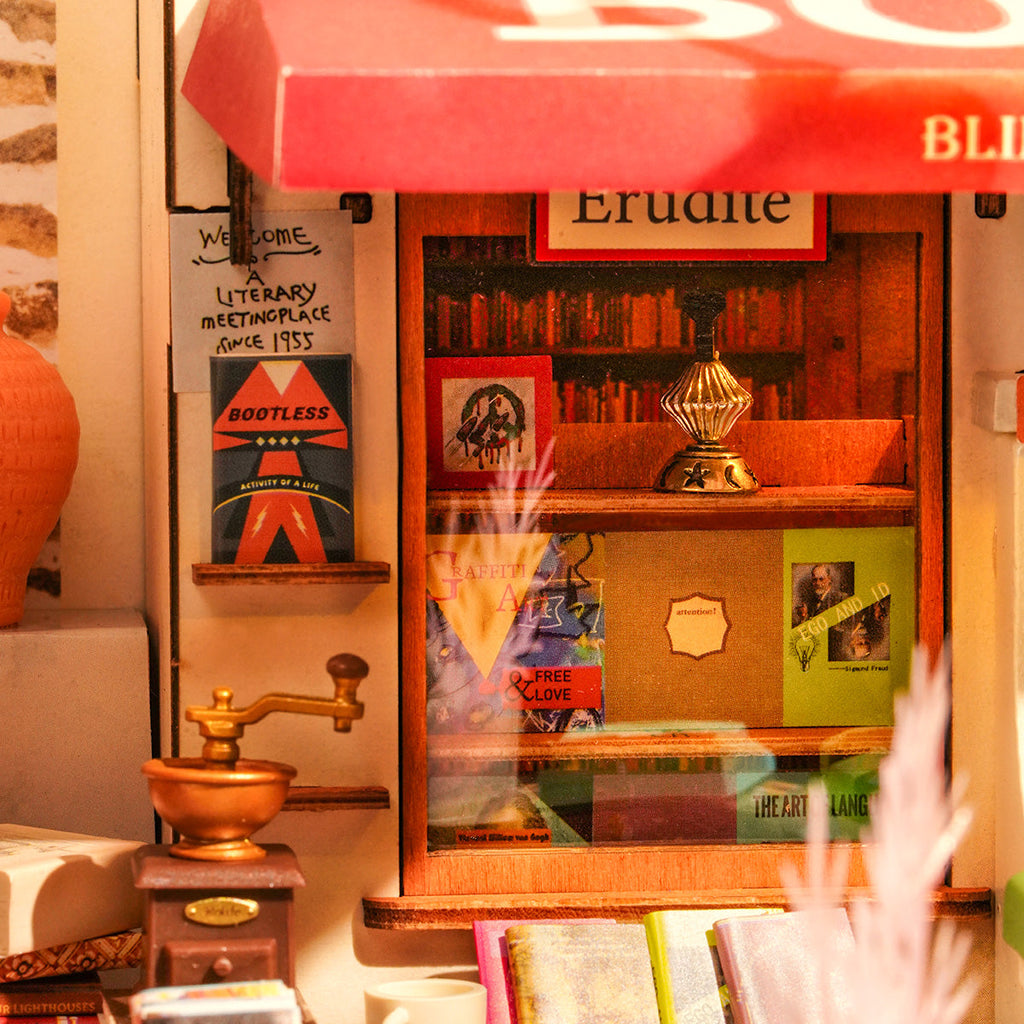 Rolife DIY Miniature House Kit - Corner Bookstore  DG164