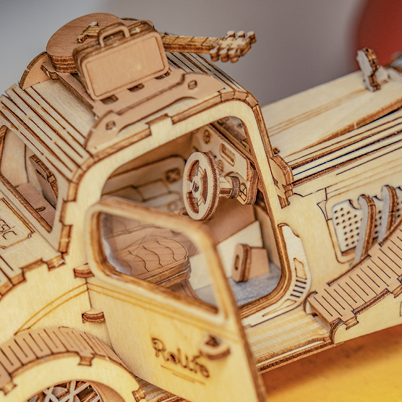 Rolife Modern 3D Wooden Puzzle - Vintage Car TG504