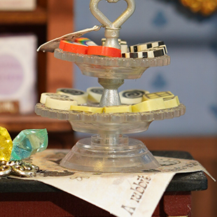 Rolife Miniature House Kit - Alice's Tea Store DG156