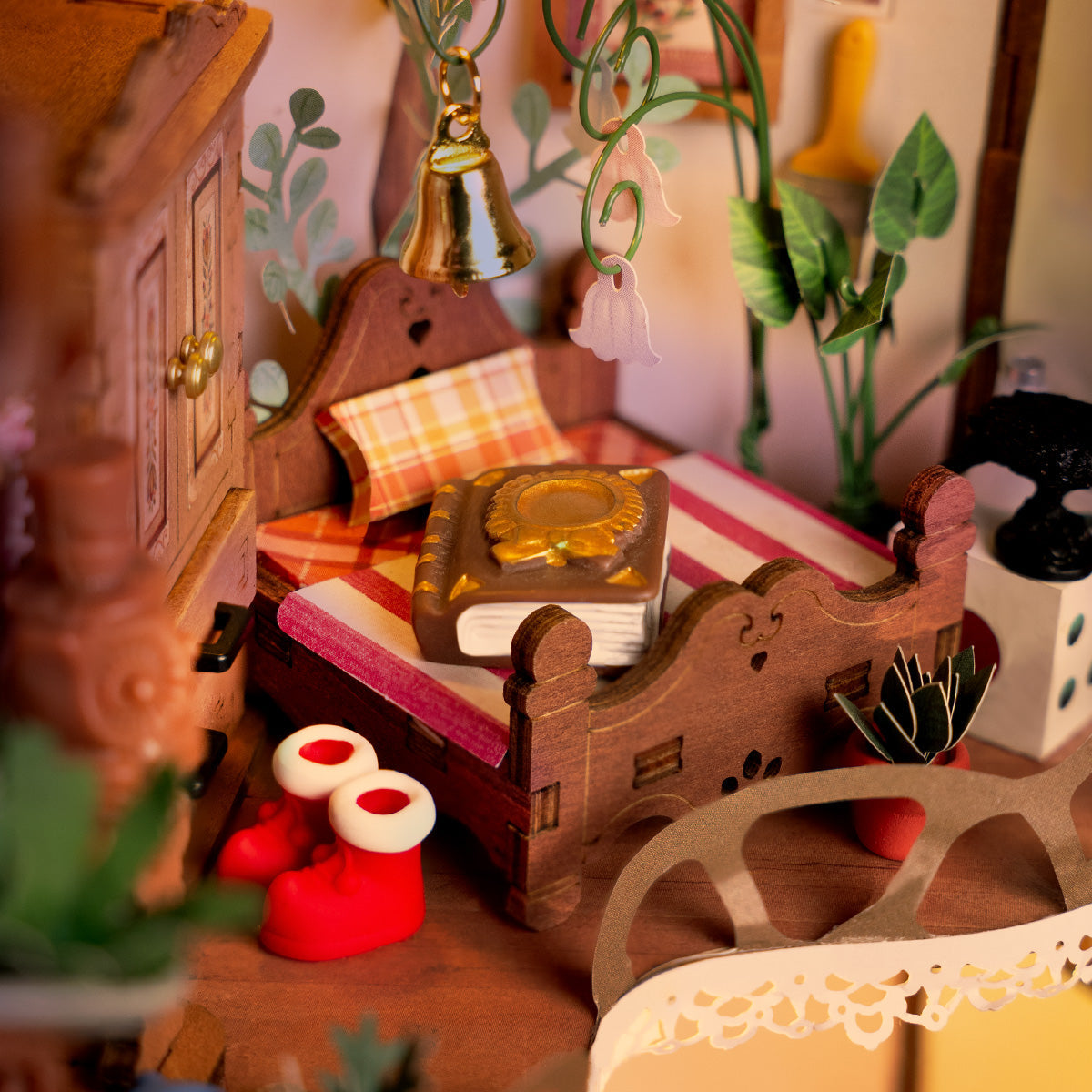 Rolife DIY Miniature House - Fairytale Tree House DG179
