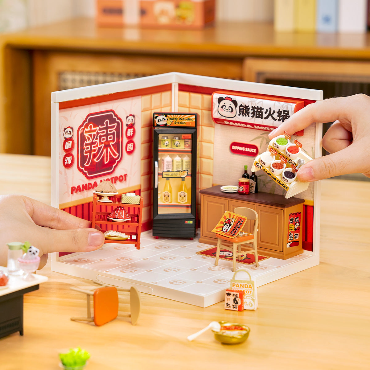 Rolife Panda Hot Pot Super Creator Miniature House DW020