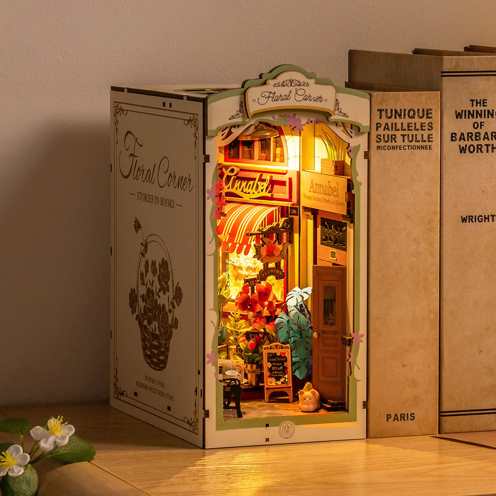 Rolife DIY Book Nook Kit - Floral Corner TGB09