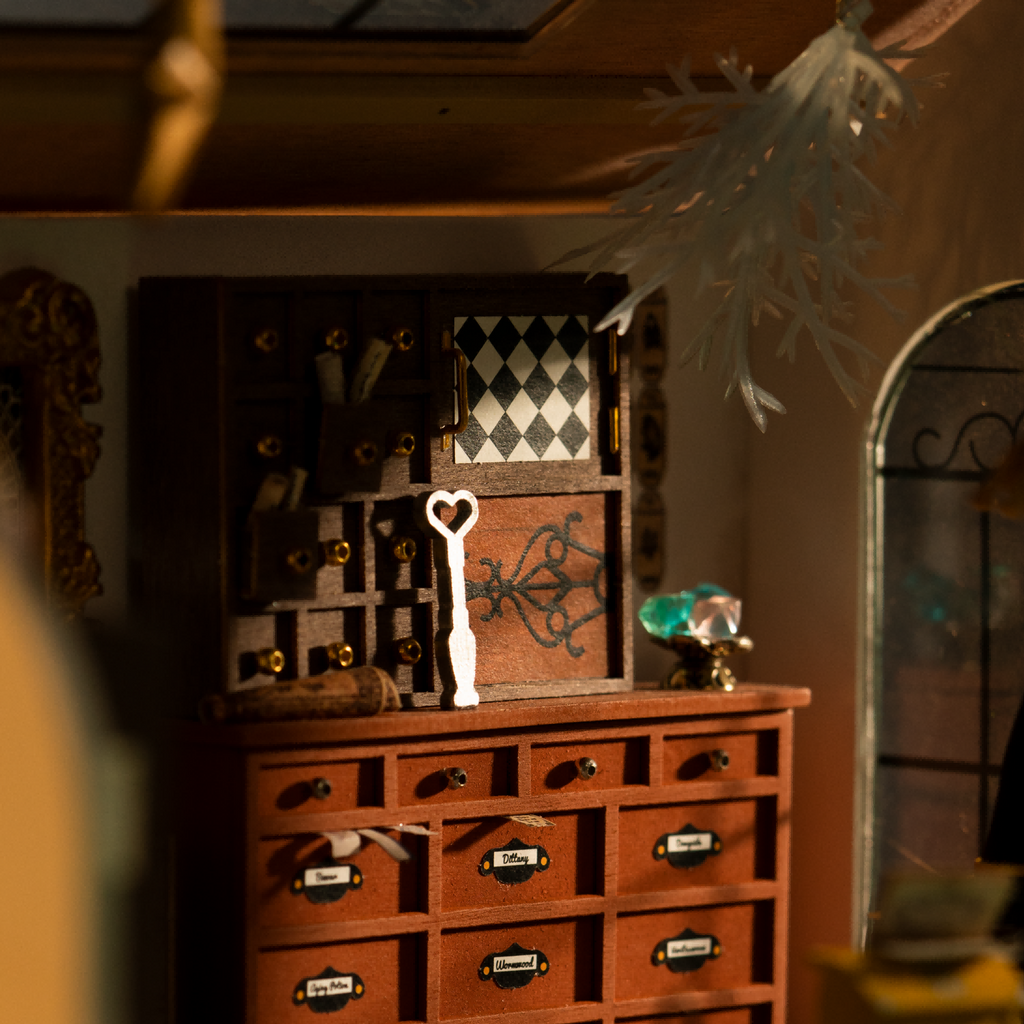 Rolife Miniature House Kit - Kiki's Magic Emporium DG155