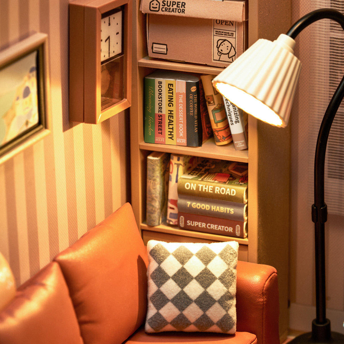 Rolife Cozy Living Lounge Super Creator Miniature House DW007